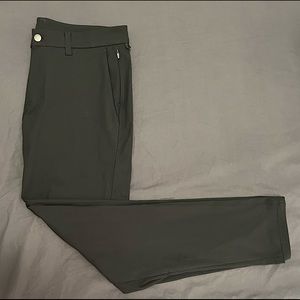 Lululemon Commission Slim 33x32